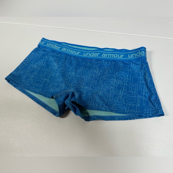 Under Armour Compression Athletic Shorts - Picture 2 of 4